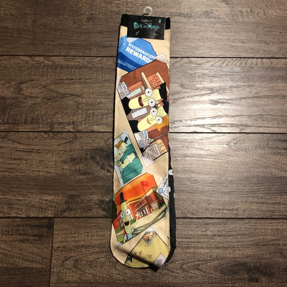 (SALE🚨) Rick And Morty Socks